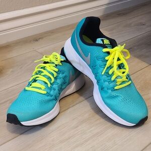 Nike Zoom Pegasus 33 Turquoise Size 5Y